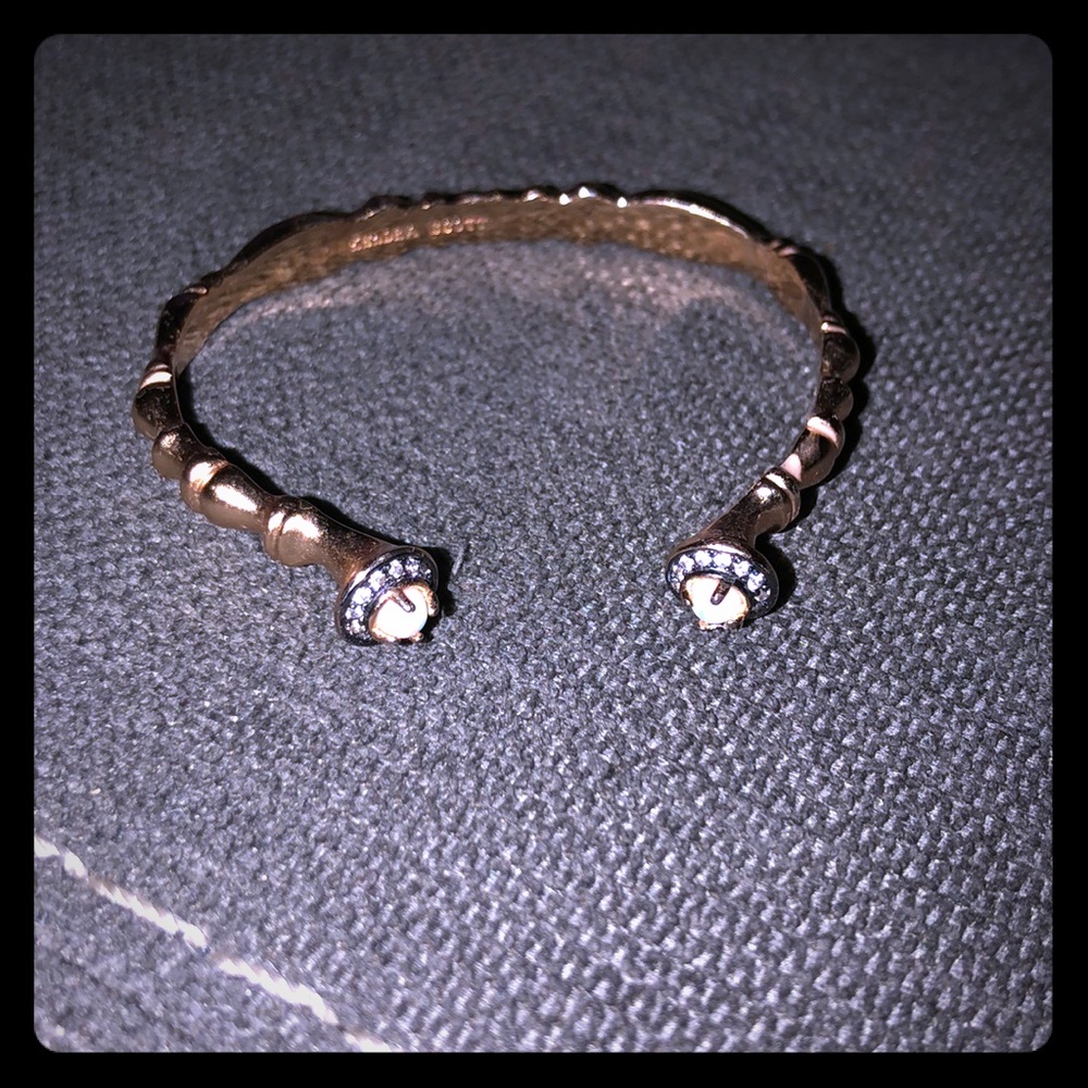 Kendra Scott bracelet